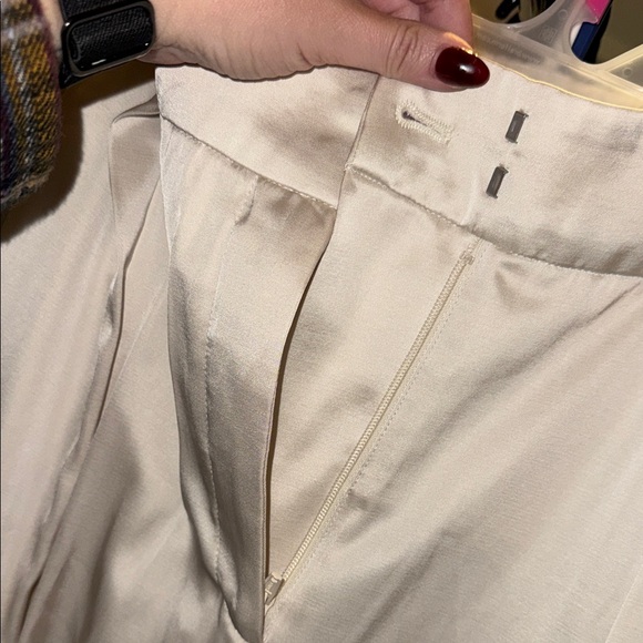 Abercrombie & Fitch Cream Wide Leg Satin Pants - Picture 4 of 9